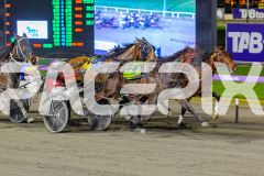 2026_PACEPIX_GP17072026_RACE5_Luvbite_WIN_WEB-10