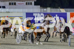 2026_PACEPIX_GP17072026_RACE5_Luvbite_WIN_WEB-2