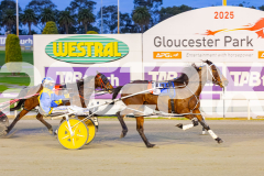 RACE 1 - Bee Kind