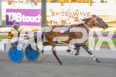 2026_GP13022026_RACE1_BlingItUp_WIN_WEB-7