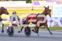 2025_Pacepix_GP31132025_Race1_BoyBlue_WIN_WEB-9