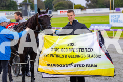 2025_PACEPIX_GP05092025_RACE1_Caberneigh_WIN_WEB-25