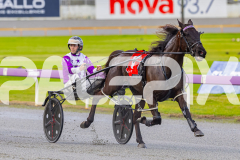 2025_PACEPIX_GP05092025_RACE1_Caberneigh_WIN_WEB-5