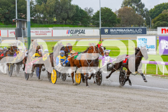 2025_PACEPIX_GP05092025_RACE1_Caberneigh_WIN_WEB-8