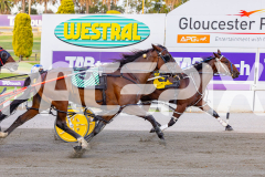 2026_PACEPIX_GP20032026_RACE1_DelightfulPeg_WIN_WEB-12