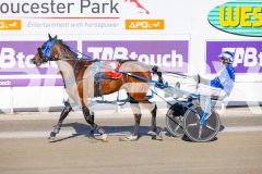 2025_PACEPIX_GP14102025_Race1_DropTheAce_WIN_WEB-14