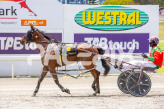 Elvira-Jane_05-11-2025_WIN_Gloucester-Park_1__11