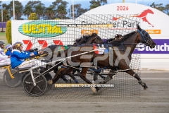 RACE 1 - Flyin Disco
