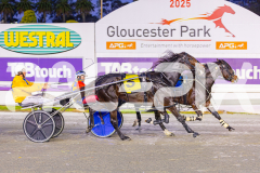2025_PACEPIX_GP30052025_RACE1_Heartofahlia_WIN_WEB-13