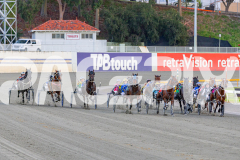 2026_PACEPIX_GP21042026_RACE1_KaraokeStar_WIN_WEB-1