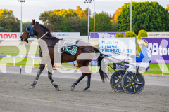 2026_PACEPIX_GP21042026_RACE1_KaraokeStar_WIN_WEB-8