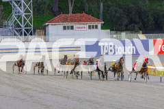 2025_PACEPIX_GP08072025_Race1_LadyDelaHoya_WIN_WEB-4
