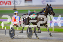2025_PACEPIX_GP16052025_Race1_LionQueen_WIN_WEB-5