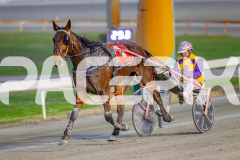 2025_PACEPIX_GP06062025_RACE1_ManhattanMoon_WIN_WEB-9
