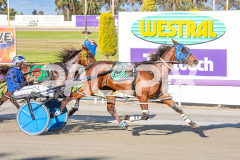 Miki-Winderere_21-10-2025_WIN_Gloucester-Park_1__06