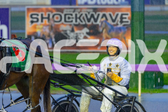 RACE 1 - Miss Leopatra