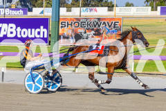 2025_PACEPIX_GP16122025_RACE1_OhMiki_WIN_WEB-13