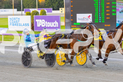 2025_PACEPIX_GP29082025_RACE1_Rebline_WIN_WEB-5