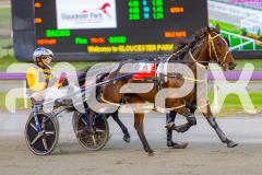 2025_PACEPIX_GP22042025_RACE1_RockinTheTrend_WIN_WEB-1