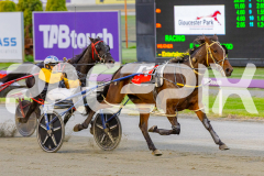 2025_PACEPIX_GP22042025_RACE1_RockinTheTrend_WIN_WEB-10