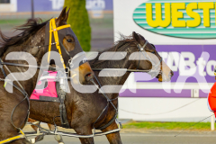 2025_PACEPIX_GP27052025_RACE1_RoxTheWorld_WIN_WEB-11