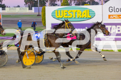2025_PACEPIX_GP27052025_RACE1_RoxTheWorld_WIN_WEB-7