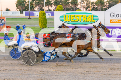 2026_PACEPIX_GP12052026_Race1_SovereignJewel_WIN_WEB-5