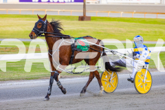 2025_PACEPIX_GP03102025_RACE1_SweetCoco_WIN_WEB-19