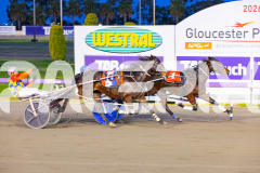 2026_PACEPIX_GP19062026_Race1_UpAndAlive_WIN_WEB-10