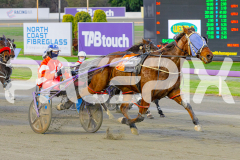 2025_PACEPIX_GP06052025_RACE1_VintageBlu_WIN_WEB-7