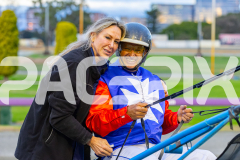 RACE 1 - Wanderin Star