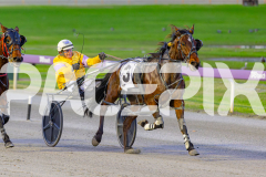 2025_PACEPIX_GP24062025_Race1_ZiggyVameer_WIN_WEB-4