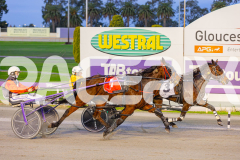 2025_PACEPIX_GP24062025_Race1_ZiggyVameer_WIN_WEB-8
