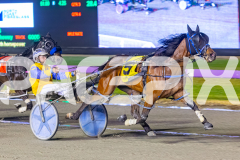 2025_PACEPIX_GP24102025_Race10_AmalfiKnight_WIN_WEB-13