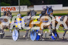 2025_PACEPIX_GP24102025_Race10_AmalfiKnight_WIN_WEB-6