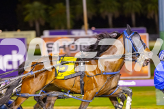 2025_PACEPIX_GP24102025_Race10_AmalfiKnight_WIN_WEB-8