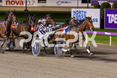 Captain-Confetti_15-08-2025_WIN_Gloucester-Park_10__04