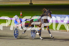 2026_PACEPIX_GP08052026_Race10_Chekker_WIN_WEB-8