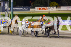 2025_PACEPIX_GP12092025_Race10_IllawongMustang_WIN_WEB-2