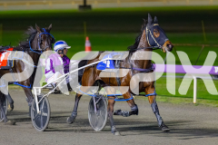 2026_PACEPIX_GP19062026_Race10_InFullFlight_WIN_WEB-2