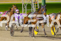 2025_PACEPIX_GP26082025_Race10_MikiMadeMonty_WIN_WEB-6