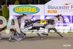 2026_PACEPIX_GP05062026_RACE10_MysteryFred_WIN_SM_WM-19