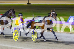 2025_PACEPIX_GP12122025_RACE10_StormySkies_WIN_WEB-2