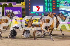 2025_PACEPIX_GP22082025_Race10_SunPublisher_WIN_WEB-4