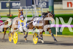 2025_PACEPIX_GP11072025_Race10_SweetPins_WIN_WEB-2