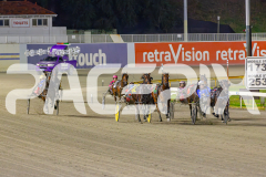 2025_PACEPIX_GP16052025_Race10_TobyGeorge_WavesOfFortune_WIN_WEB-1