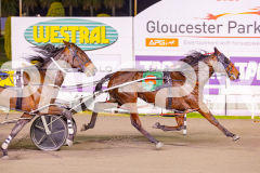 2025_PACEPIX_GP13062025_RACE2_AcushlaMachree_WIN_WEB-14