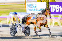 2025_PACEPIX_GP18112025_RACE2_AddaParis_WIN_WEB-11
