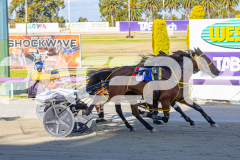 2025_PACEPIX_GP18112025_RACE2_AddaParis_WIN_WEB-8