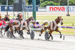 Beach-Captain_05-11-2025_WIN_Gloucester-Park_2__01